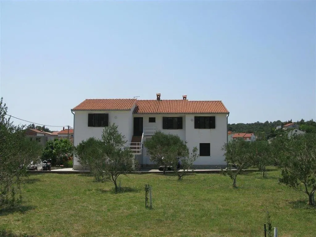 Apartment Palit 16356B Mundanije