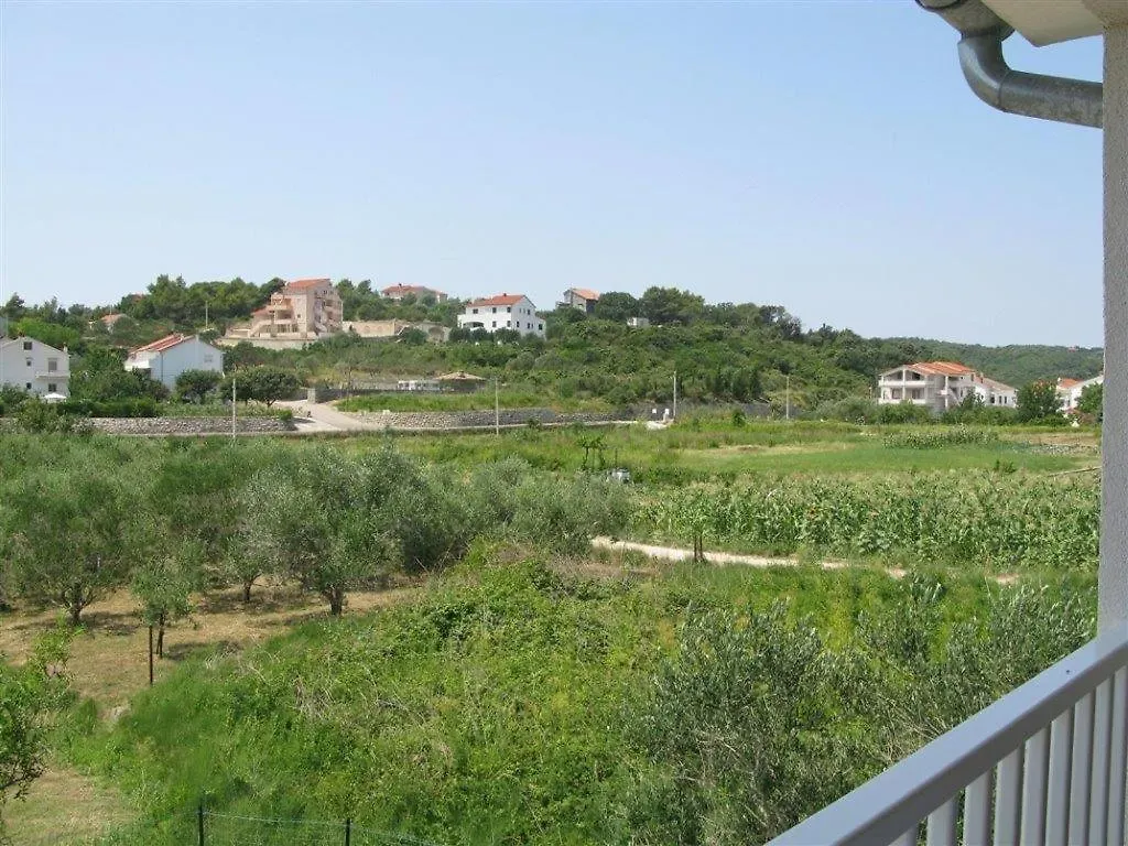 Apartment Palit 16356B Mundanije